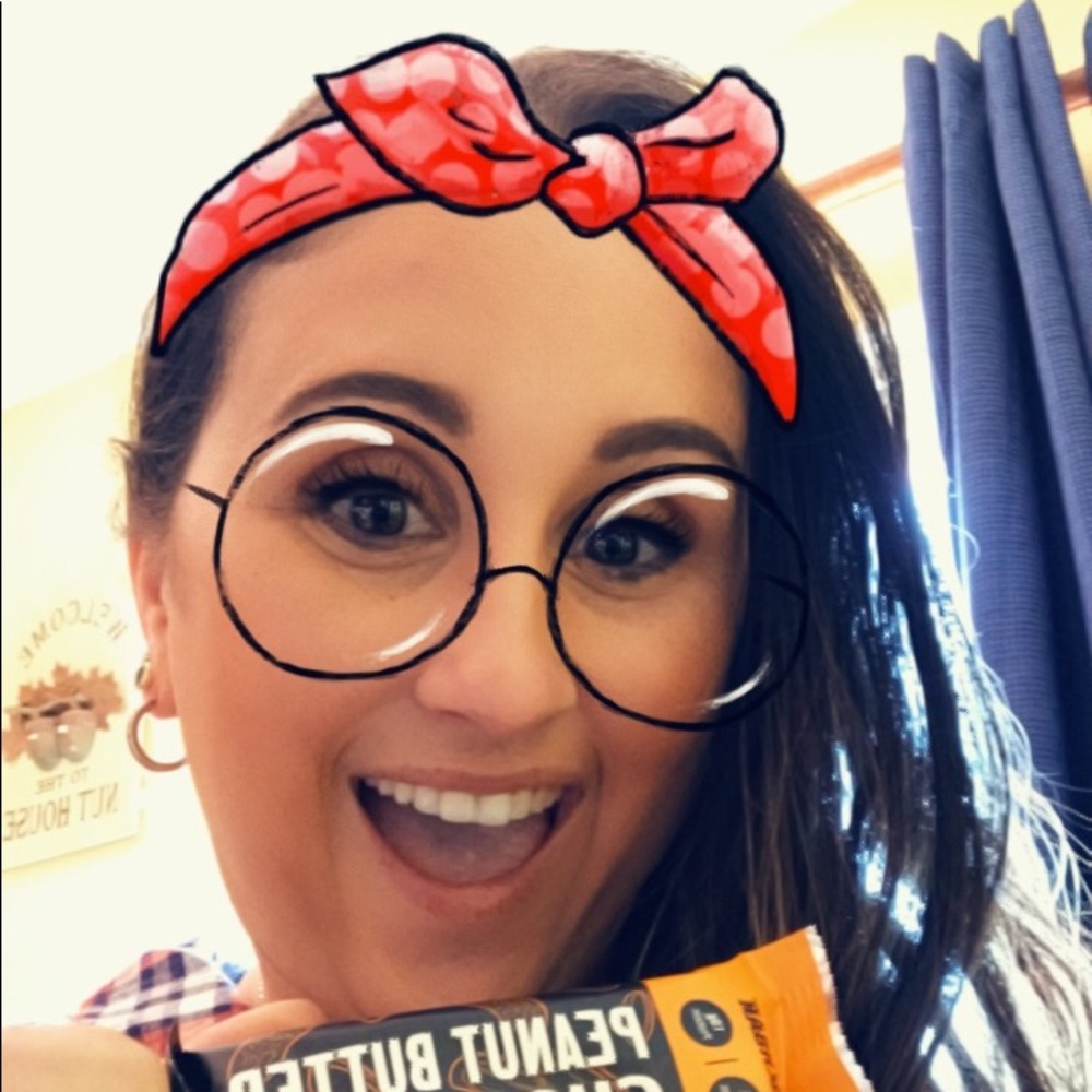 Meet your Posher, Jenn